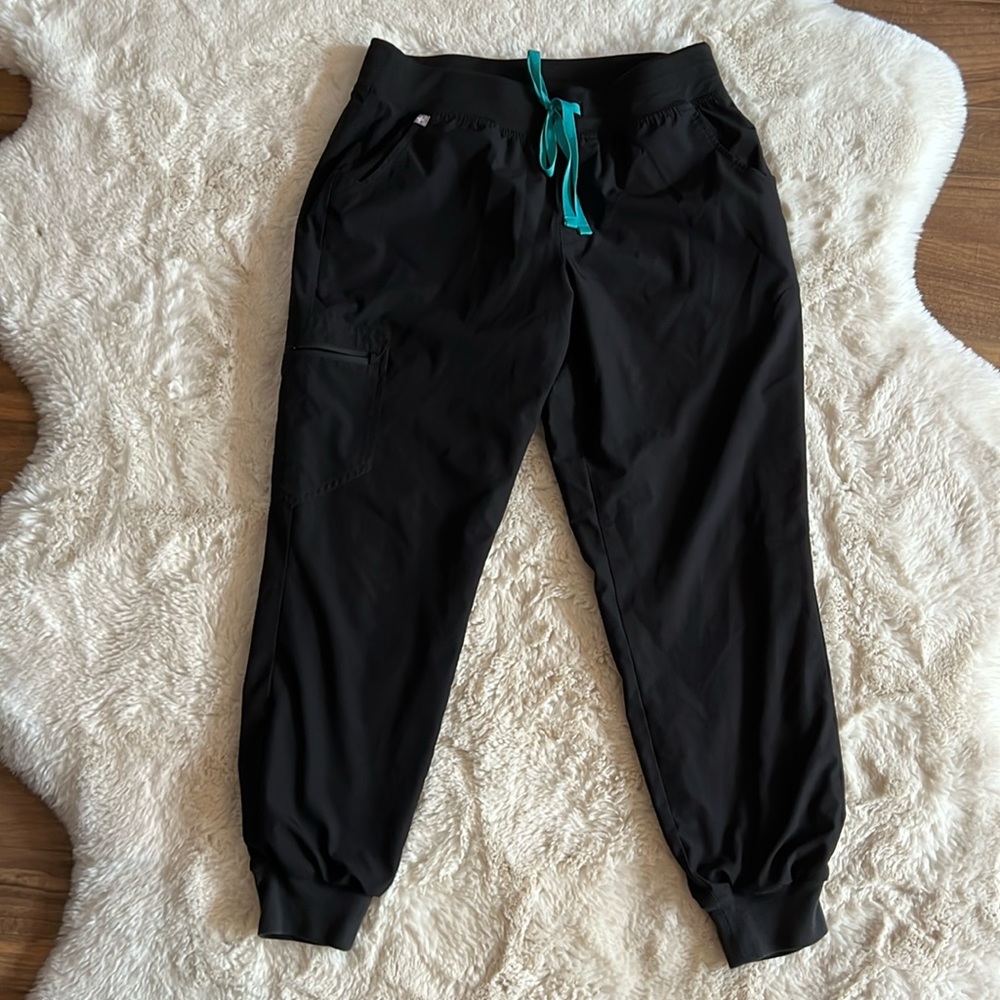 Figs Zamora FREEx Lined Jogger Scrub Pants